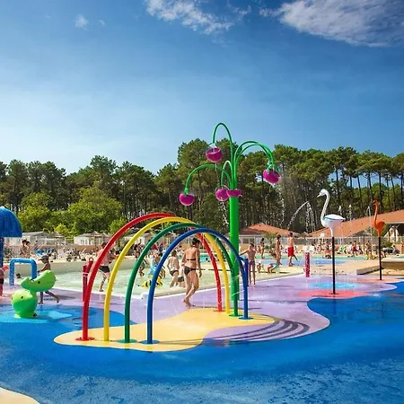 Mobil'home De Gamme Xxl Sous Les Pins ! *