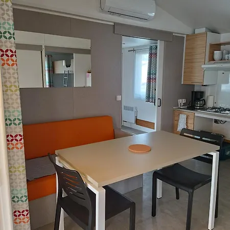 Mobil'home Pmr Sous Les Pins ! Seignosse