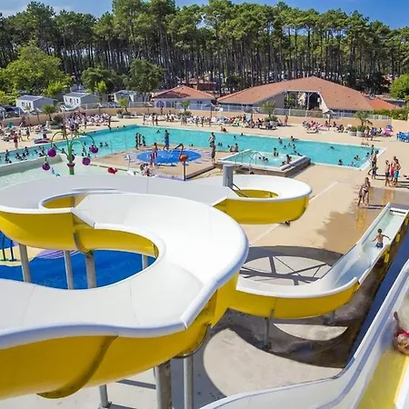 Mobil'home De Gamme Xxl Sous Les Pins ! *