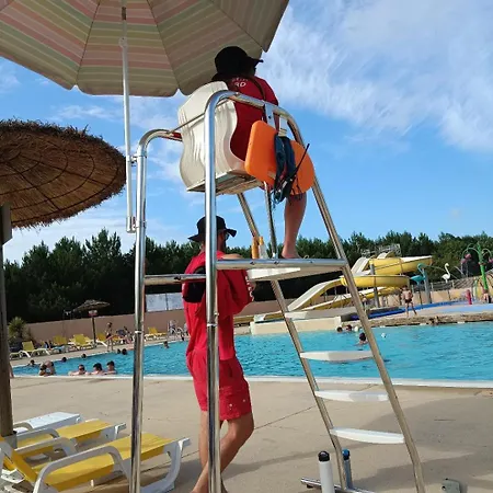 Mobil'home De Gamme Xxl Sous Les Pins ! *