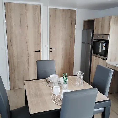 Mobil'home De Gamme Xxl Dans 4 Etoiles ! Camping *